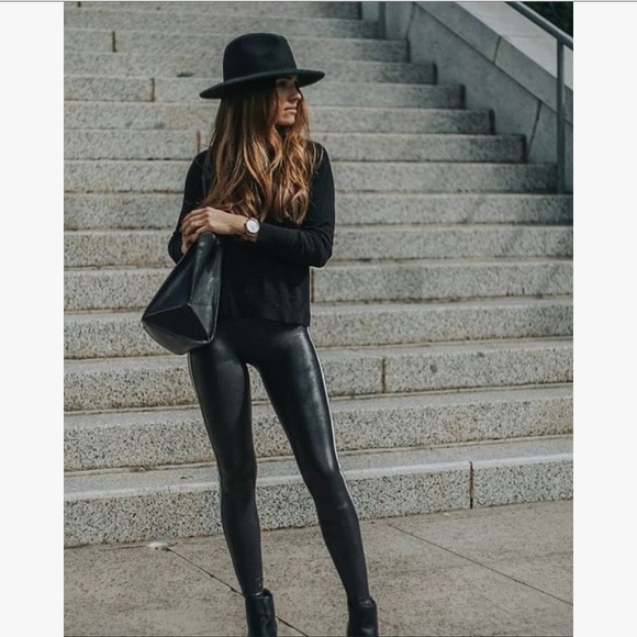 ‘CASSANDRA’ High Waist Vegan Leather Leggings - Picture 3 of 8